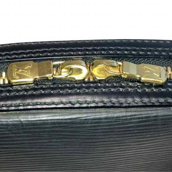 Louis Vuitton Jasmine Handbag - Picture 9 of 9